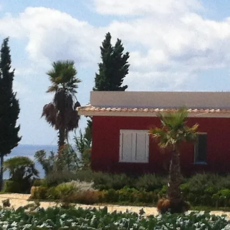 With 2 In Sciacca, With Sea View, Garden And Wifi 5 Km Fro Apartamento Sciacca